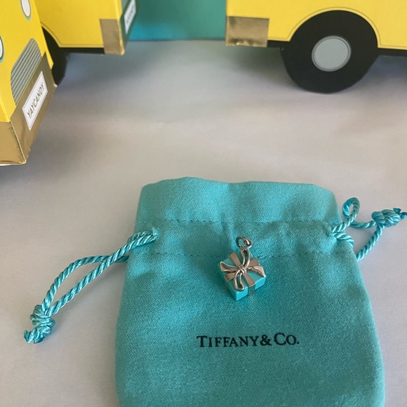 Tiffany & Co. Blue Box Charm - Picture 2 of 7
